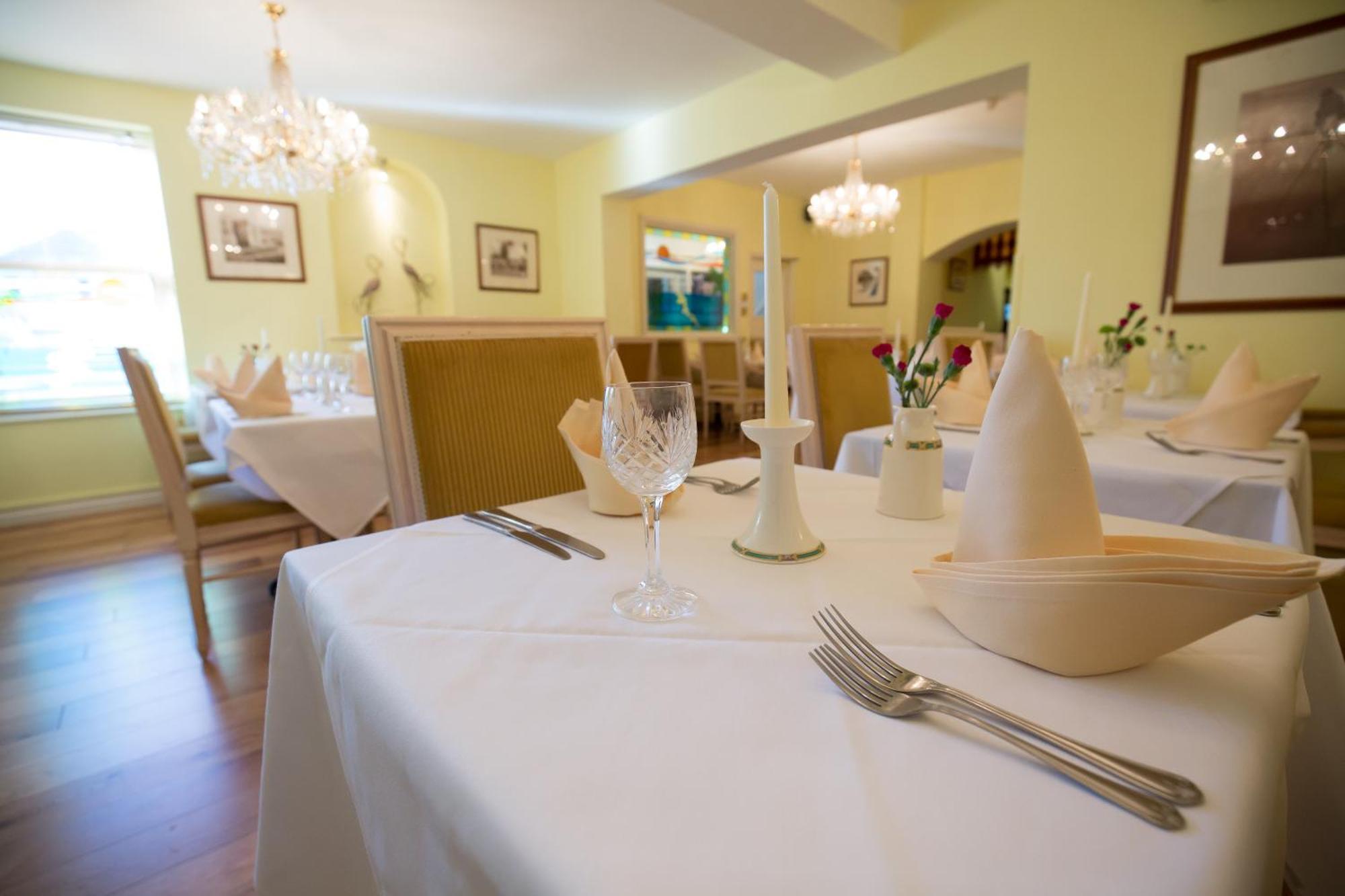 The Peacock Townhouse Hotel Kenilworth - Warwick Extérieur photo
