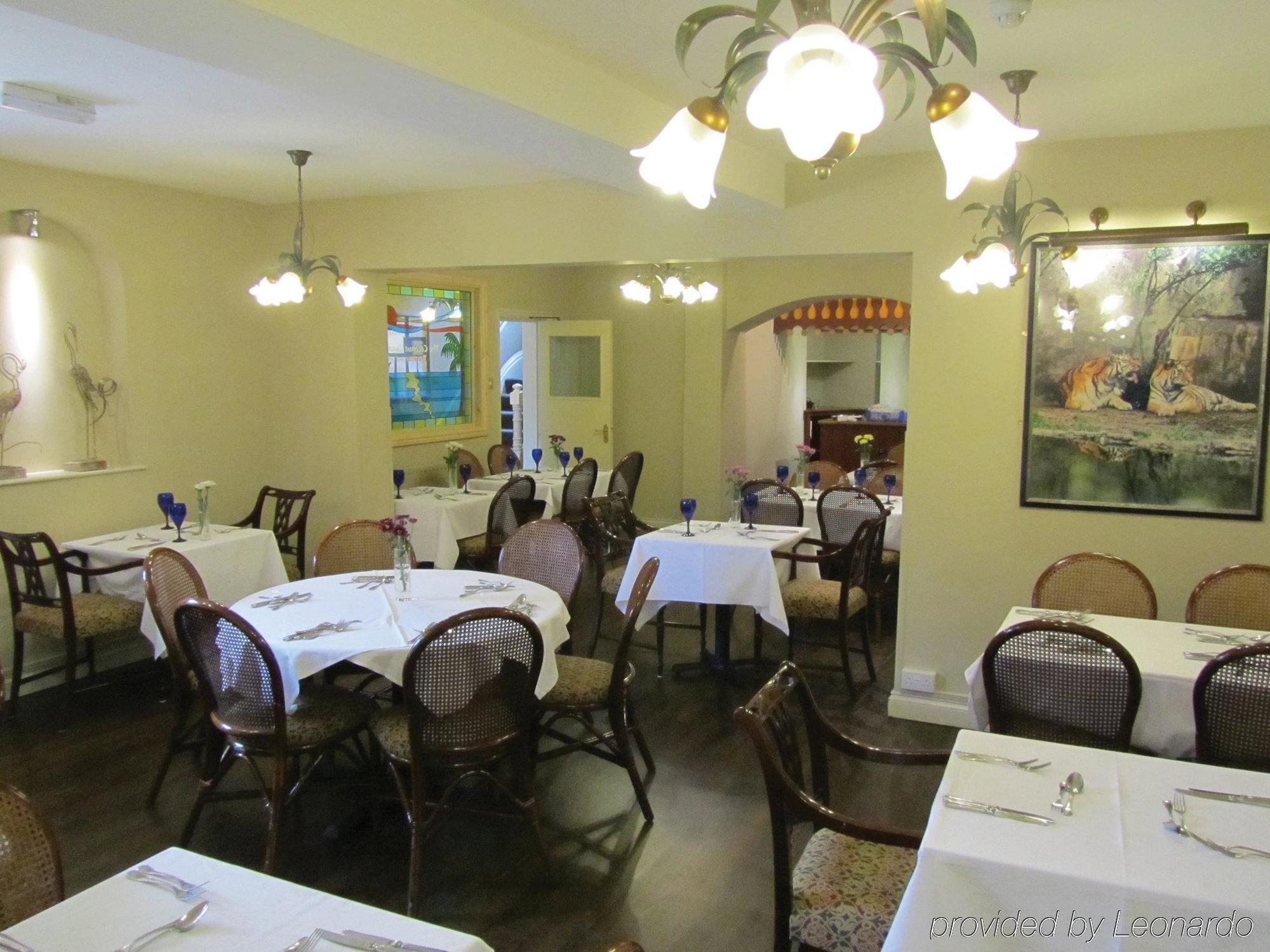 The Peacock Townhouse Hotel Kenilworth - Warwick Restaurant photo