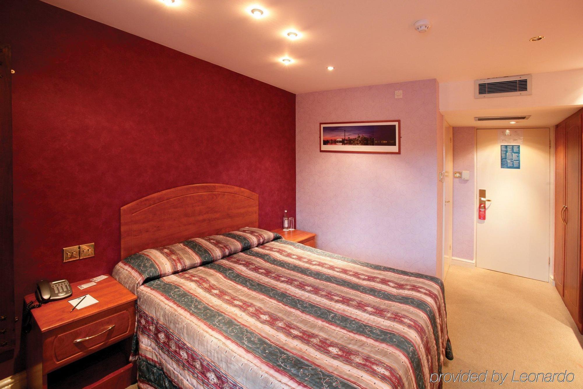 The Peacock Townhouse Hotel Kenilworth - Warwick Chambre photo
