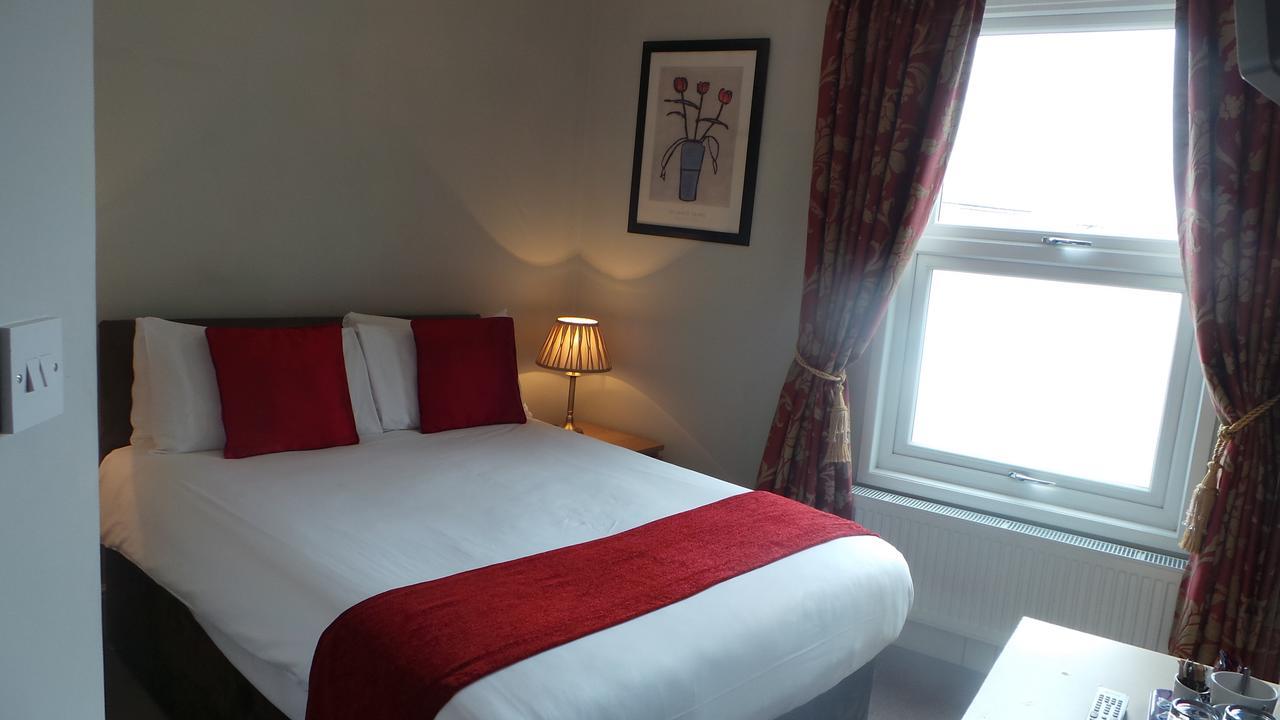The Peacock Townhouse Hotel Kenilworth - Warwick Extérieur photo