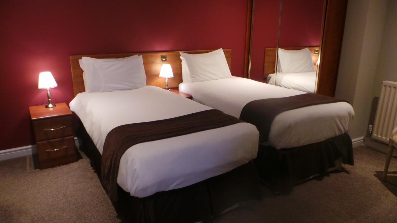 The Peacock Townhouse Hotel Kenilworth - Warwick Extérieur photo